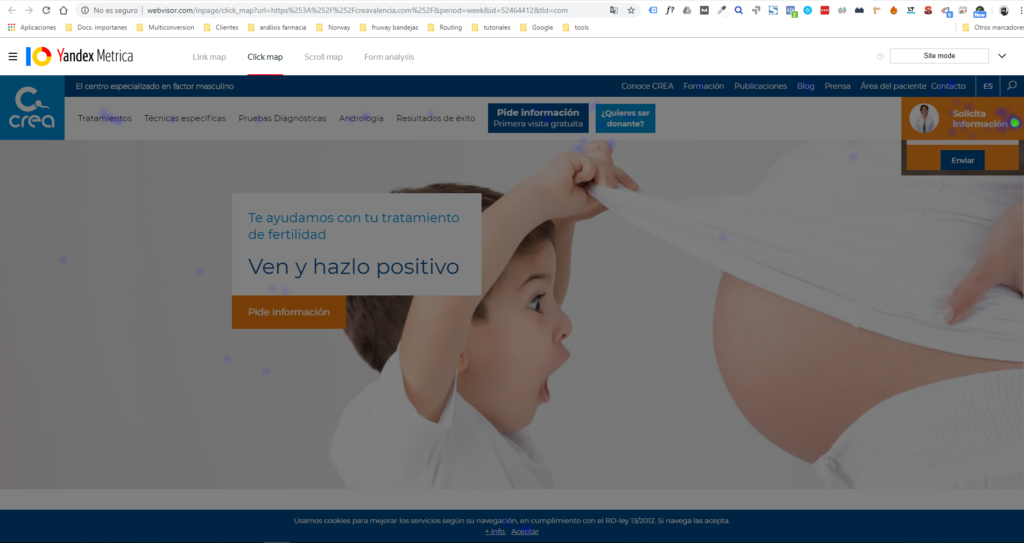 Mapa de clics superpuesto a una web: las zonas coloreadas permiten comparar la interacción con los botones y contenidos.